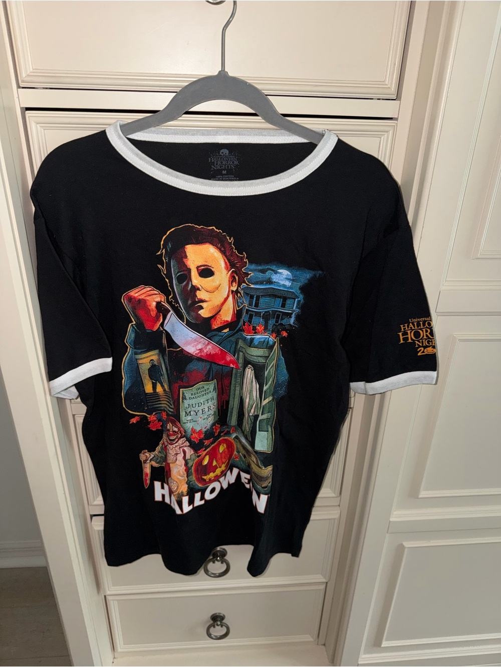 Universal Black Short Sleeve Halloween Graphic Ringer Tee with White Trim 2022